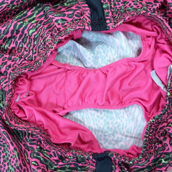 Nike Women’s Dri-FIT Tempo Running Shorts Size Medium - Picture 4 of 5